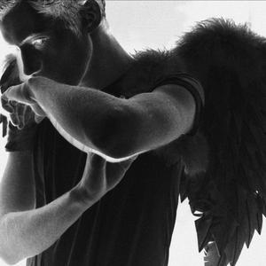 Troye Sivan – Angel Baby