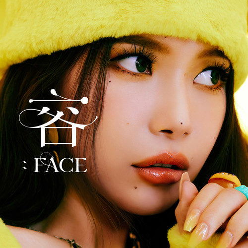 颂乐 (솔라) – 容 : FACE